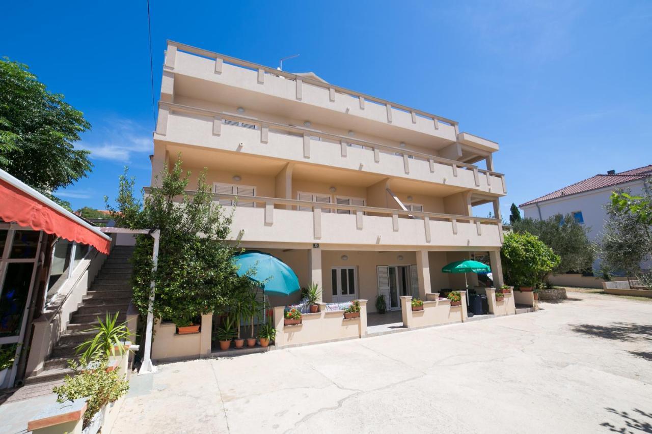 Villa Katarina Novalja Exterior photo